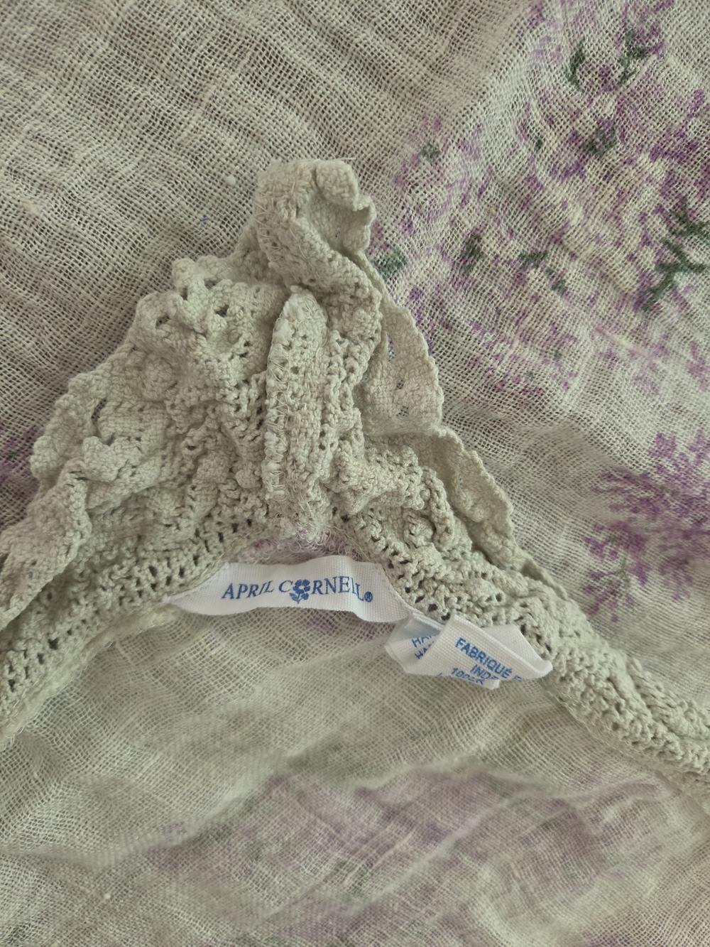 April Cornell Linen Tablecloth - Picture 4 of 4